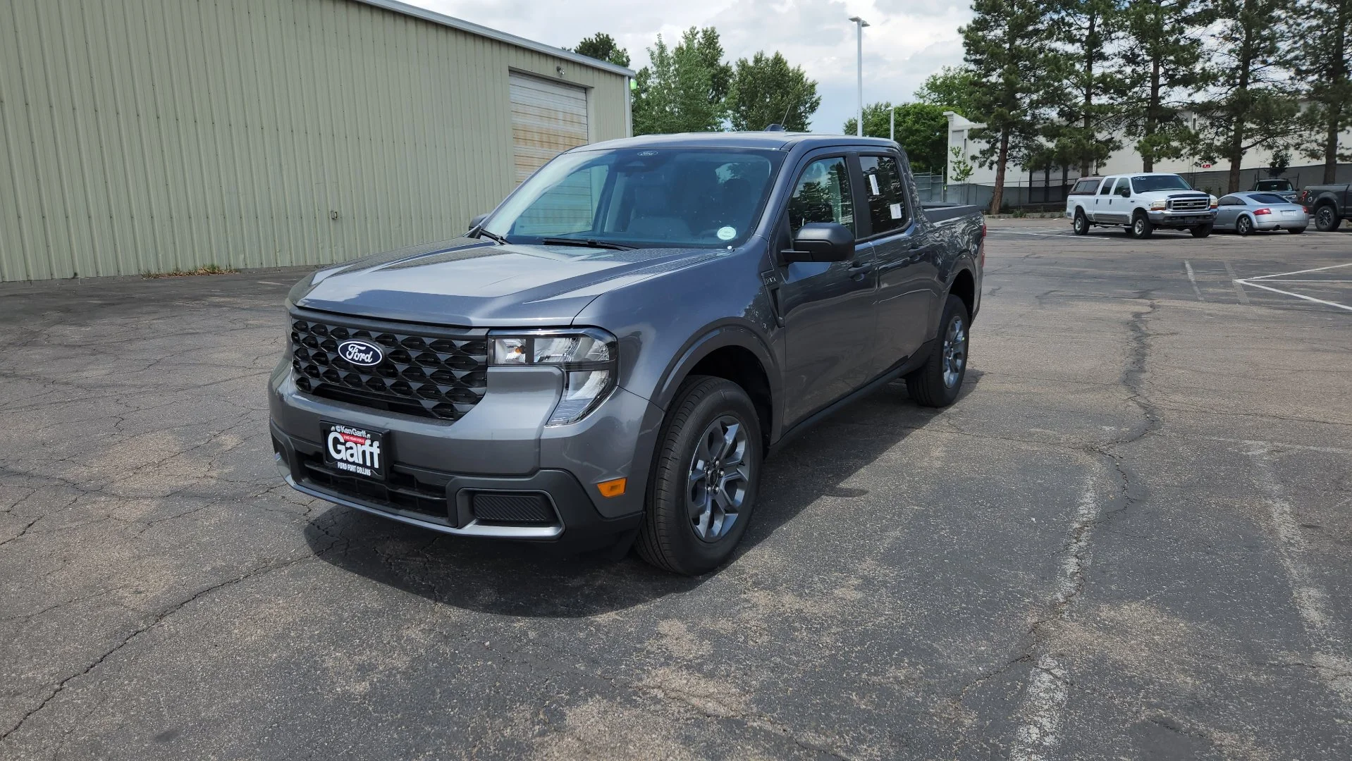 New 2026 Carbonized Gray Metallic Ford XLT image 2