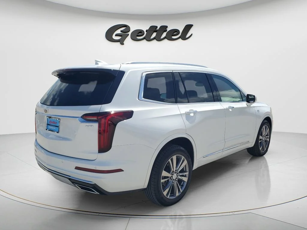 Used 2024 Crystal White Tricoat Cadillac Premium Luxury image 5