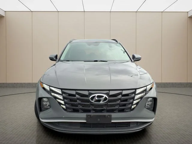 Used 2024 Gray Hyundai SEL image 4