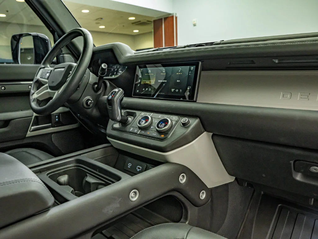 Used 2024 Gray Land Rover S image 45
