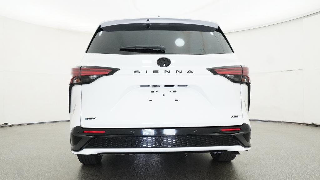 New 2026 Ice Cap Toyota XSE image 8