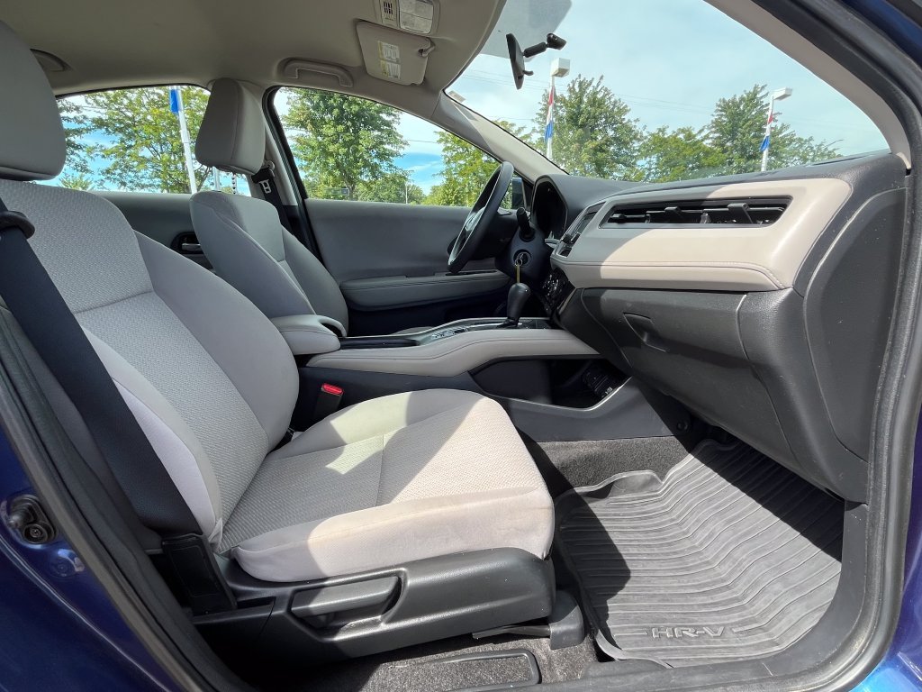 2017 Honda HR-V LX - Photo 30