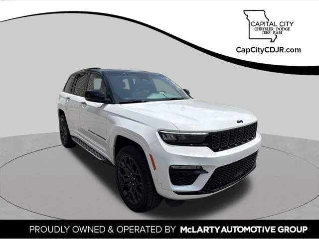 Used 2024 White Jeep Summit Reserve image 1