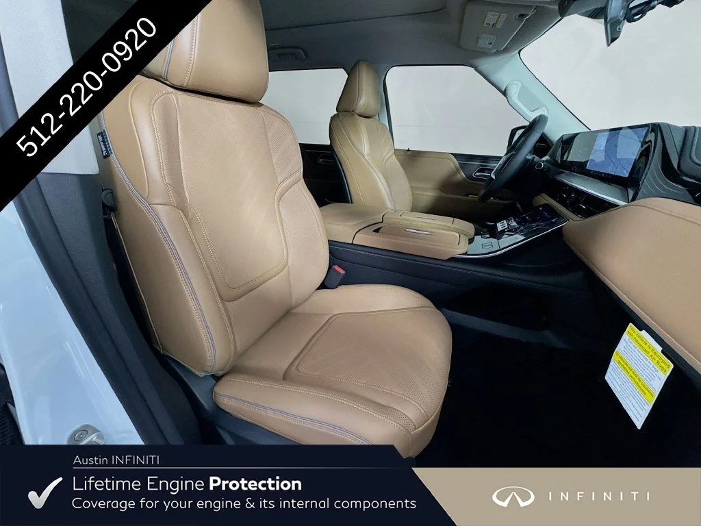 New 2027 White INFINITI LUXE image 39