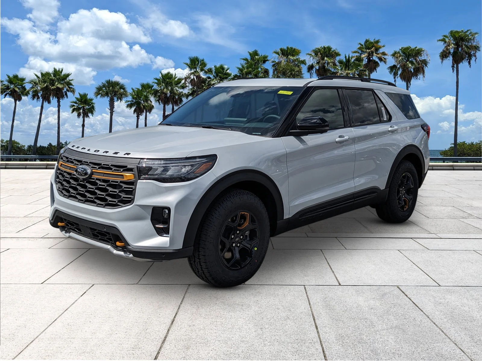 New 2026 Space White Metallic Ford Tremor® image 3