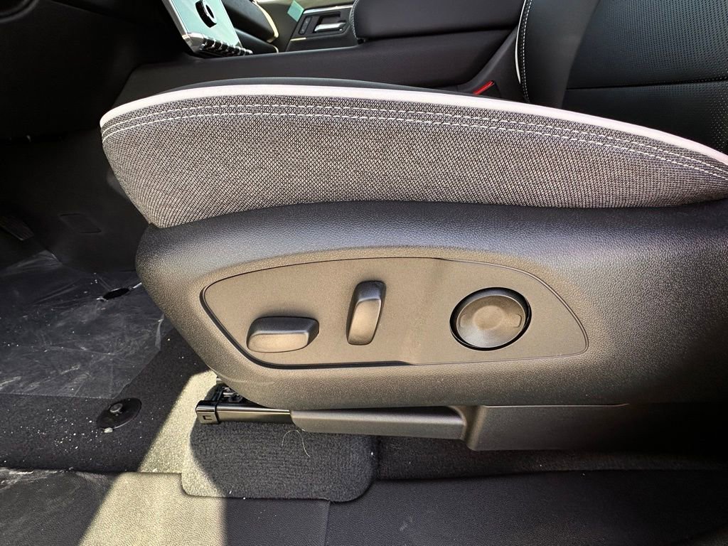 2026 GMC Sierra EV Elevation - Photo 14