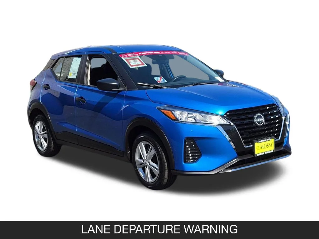 Used 2024 Blue Nissan S image 2