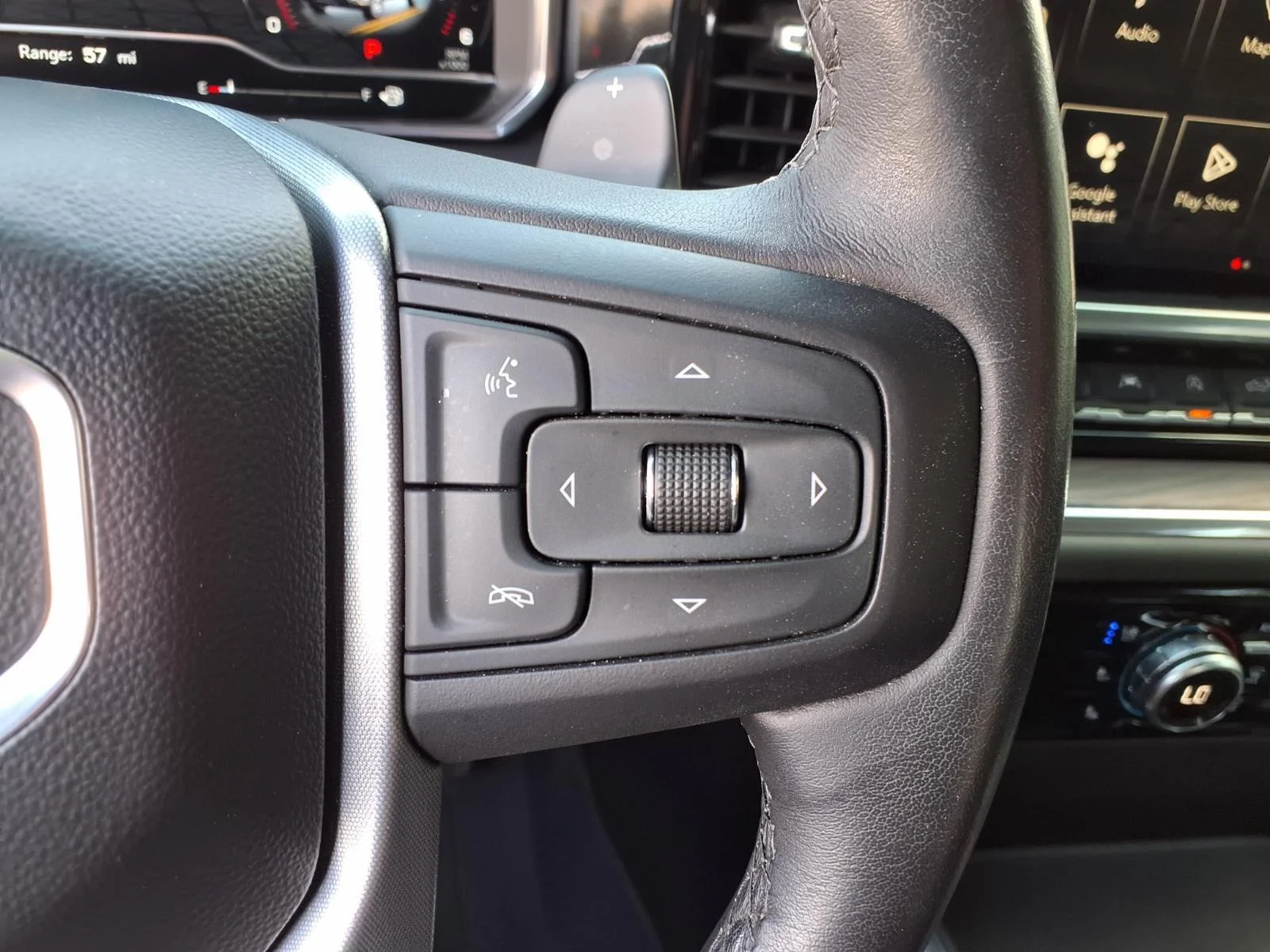 Used 2023 Onyx Black GMC SLT image 12
