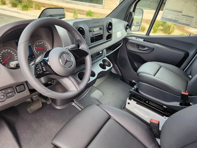 2025 Mercedes-Benz Sprinter Cargo Van Base - Photo 7