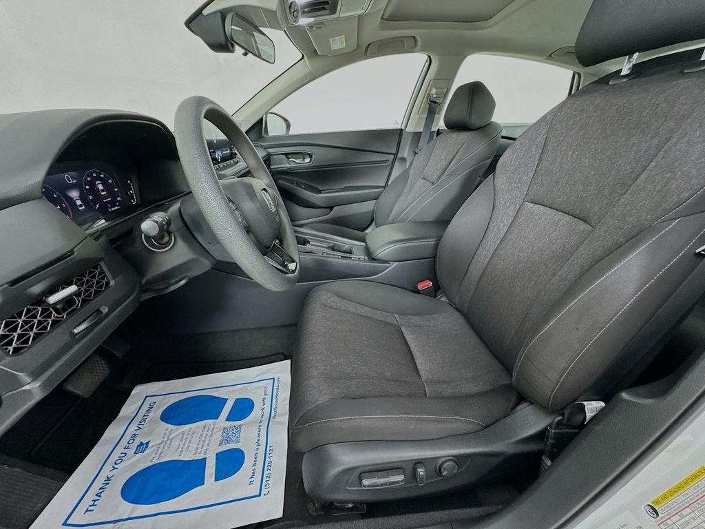 Certified Used 2023 Platinum White Pearl Honda EX image 27