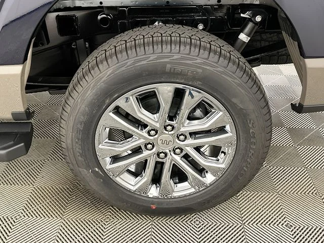 New 2026 Blue Ford King Ranch image 25