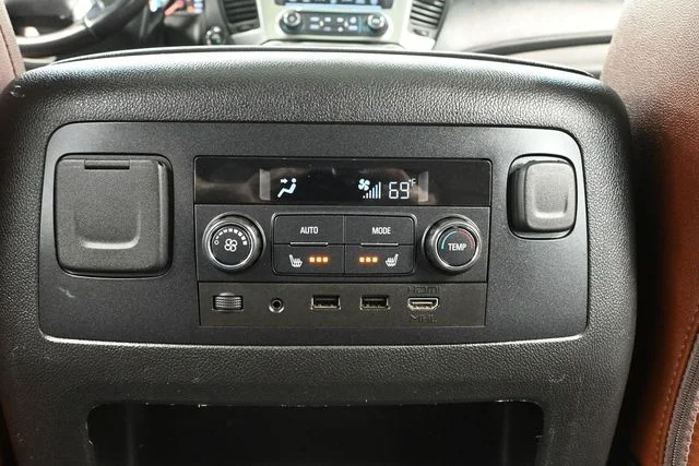 Used 2019 Beige Chevrolet Premier image 49
