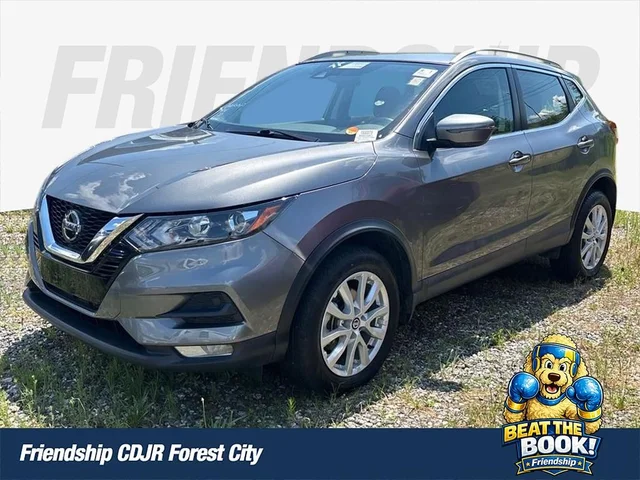 2022 Nissan Rogue Sport SV