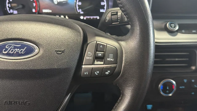Used 2022 Black Ford Lariat image 22