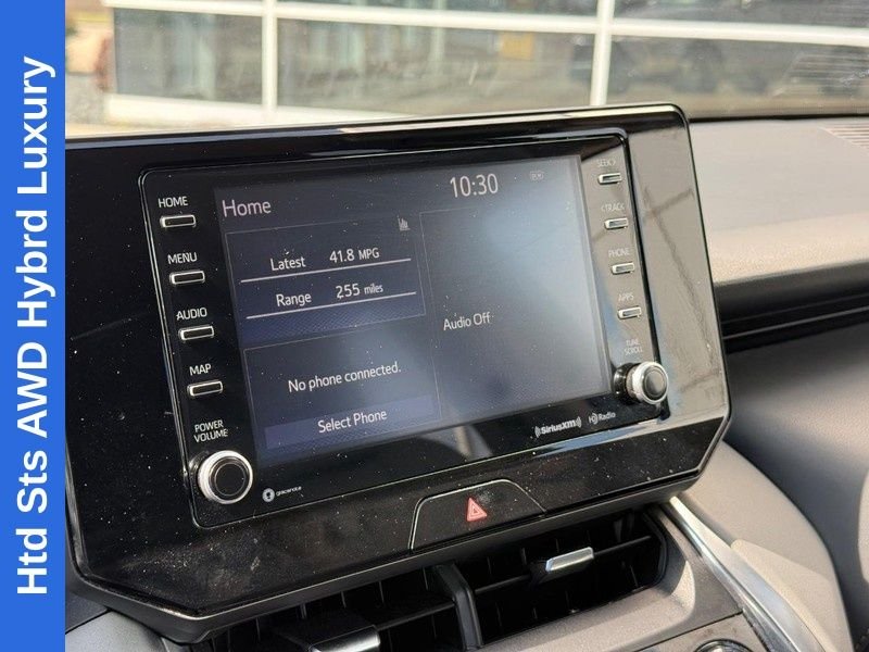 Used 2021 Titanium Toyota XLE image 23