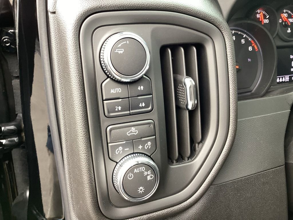 2026 GMC Sierra 1500 Pro - Photo 10