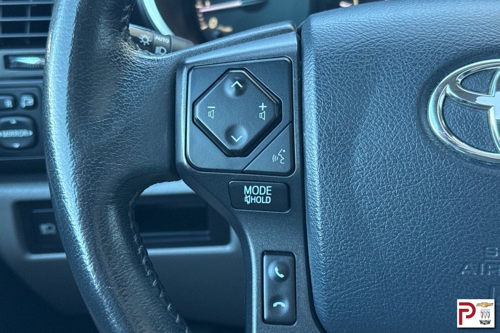 Used 2019 Silver Toyota Platinum image 30