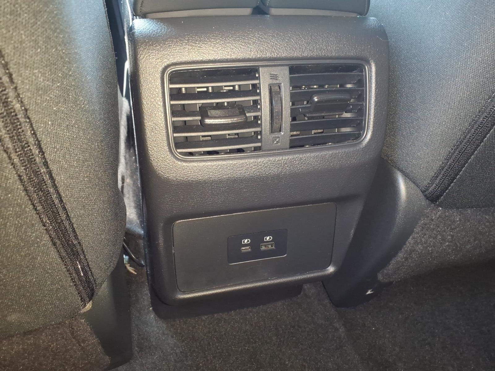 Used 2023  NISSAN SV image 19