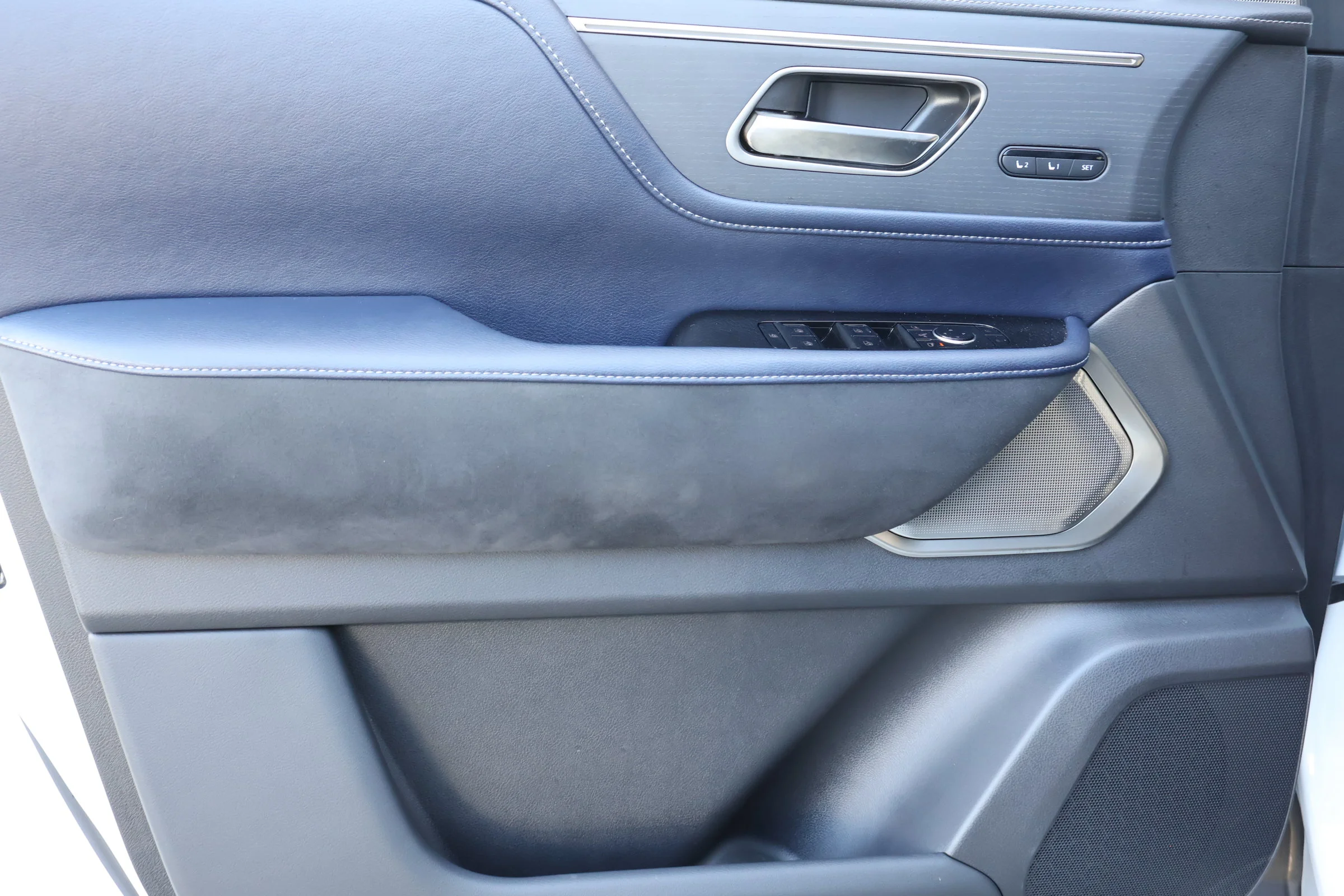 2026 INFINITI QX80 Sport - Photo 15