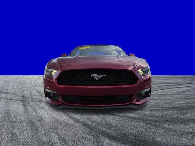 Used 2015 Ruby Red Metallic Tinted Clearcoat Ford V6 image 9