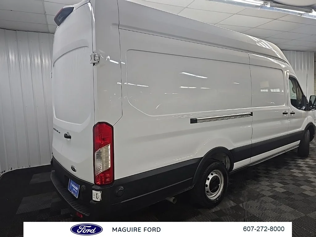 Used 2025 White Ford Base image 12