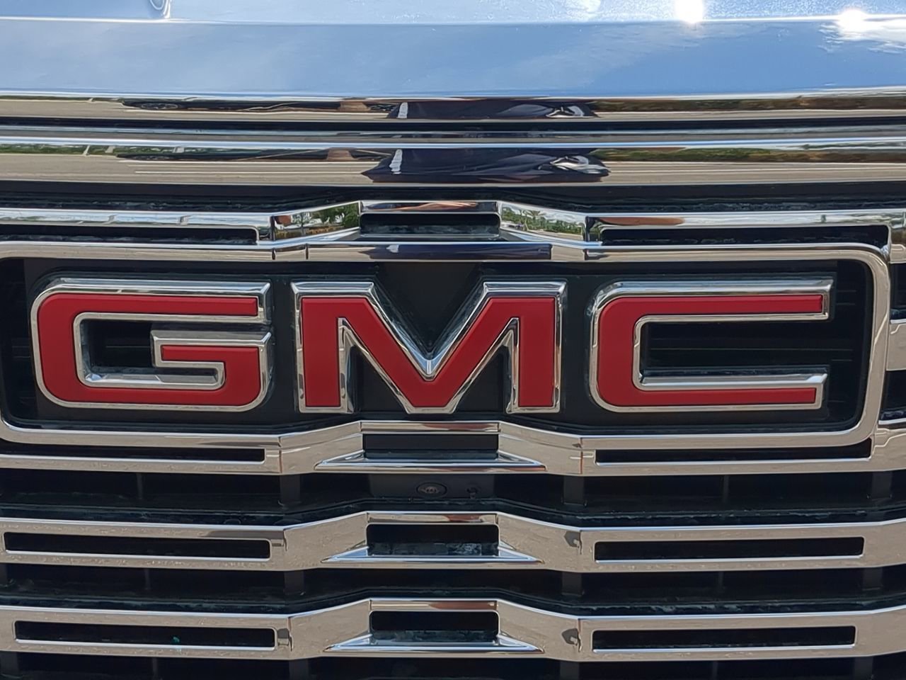 New 2026 Glacier White Tricoat GMC Denali image 31