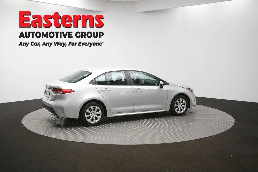 Used 2022 Silver Toyota LE image 39