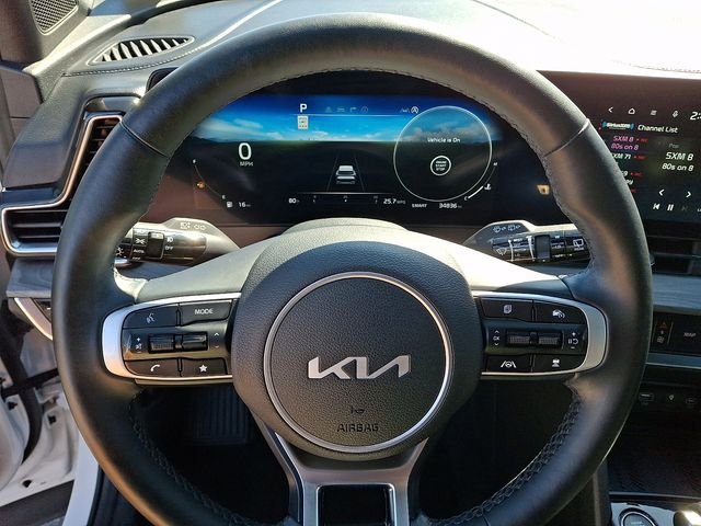 Used 2024 White Kia X-Pro Prestige image 21