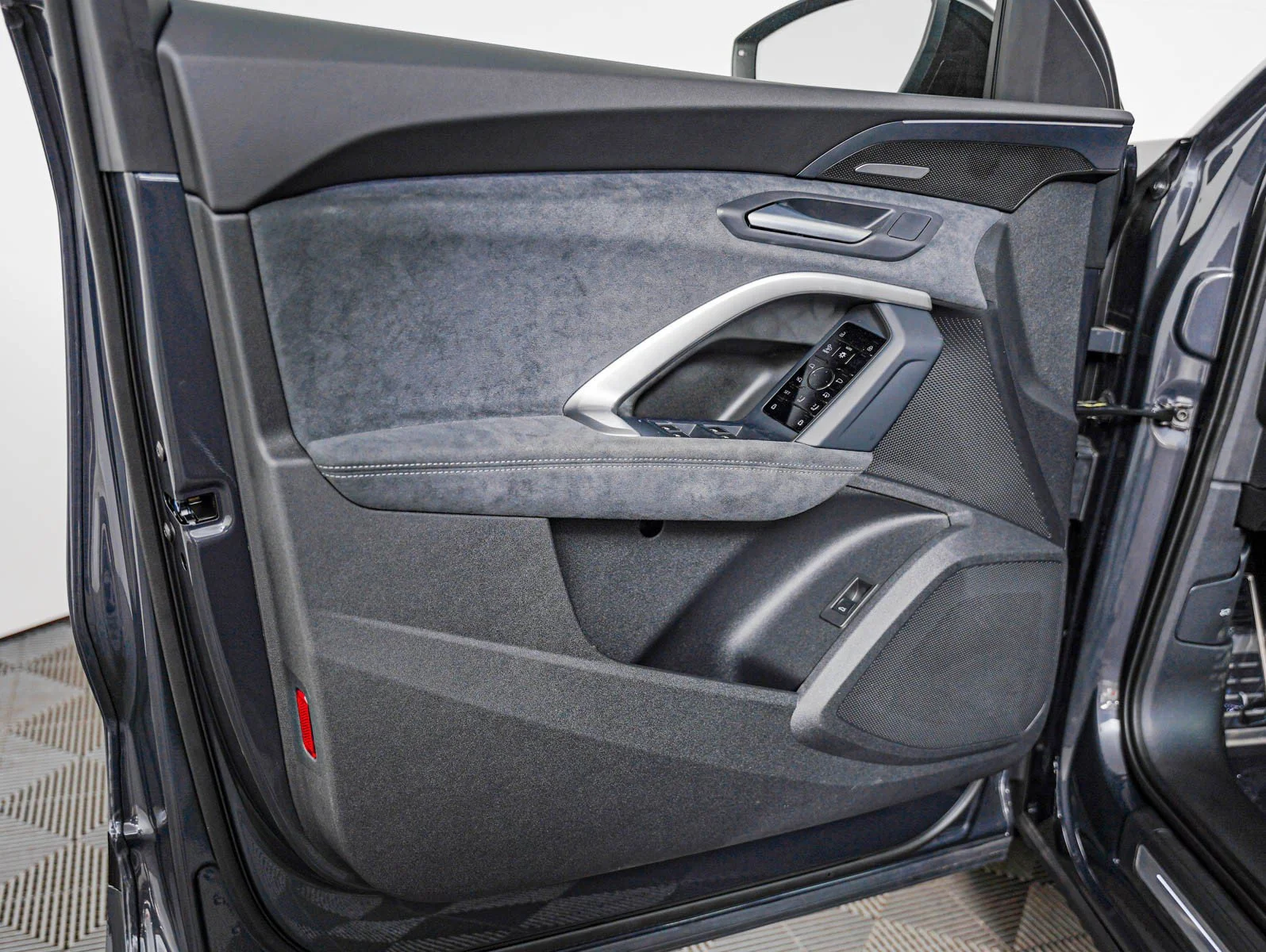 New 2026 Tambora Gray Metallic Audi Premium Plus image 24