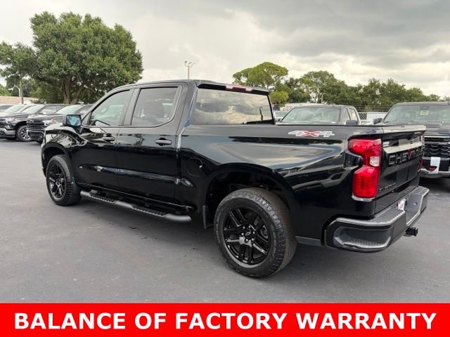 Used 2023 Black Chevrolet Custom image 4
