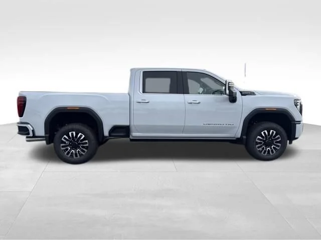 2026 GMC Sierra 3500HD Denali Ultimate - Photo 7