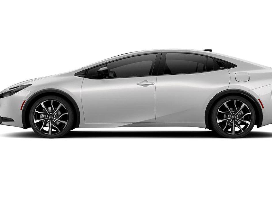 New 2026 Cutting Edge Toyota XSE Premium image 36
