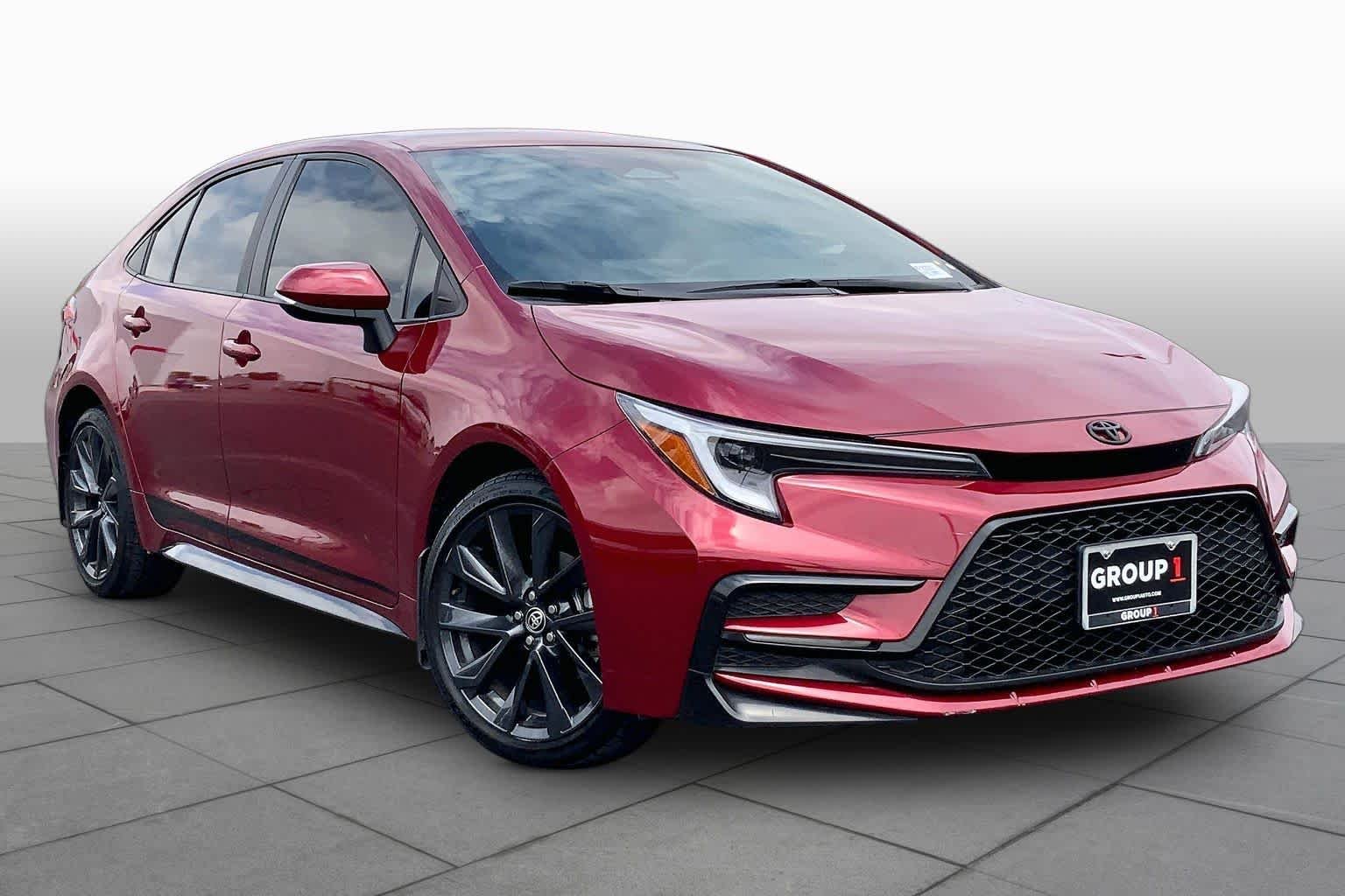 Used 2024 Ruby Flare Pearl Toyota SE image 3