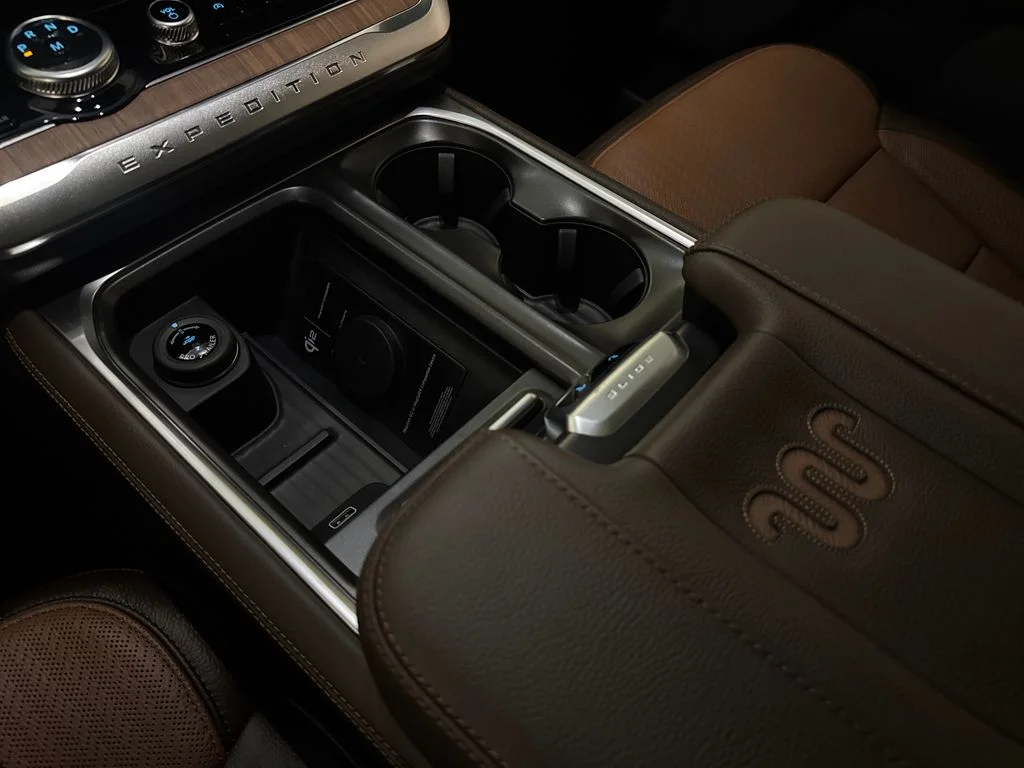 New 2027 Black Ford King Ranch image 31