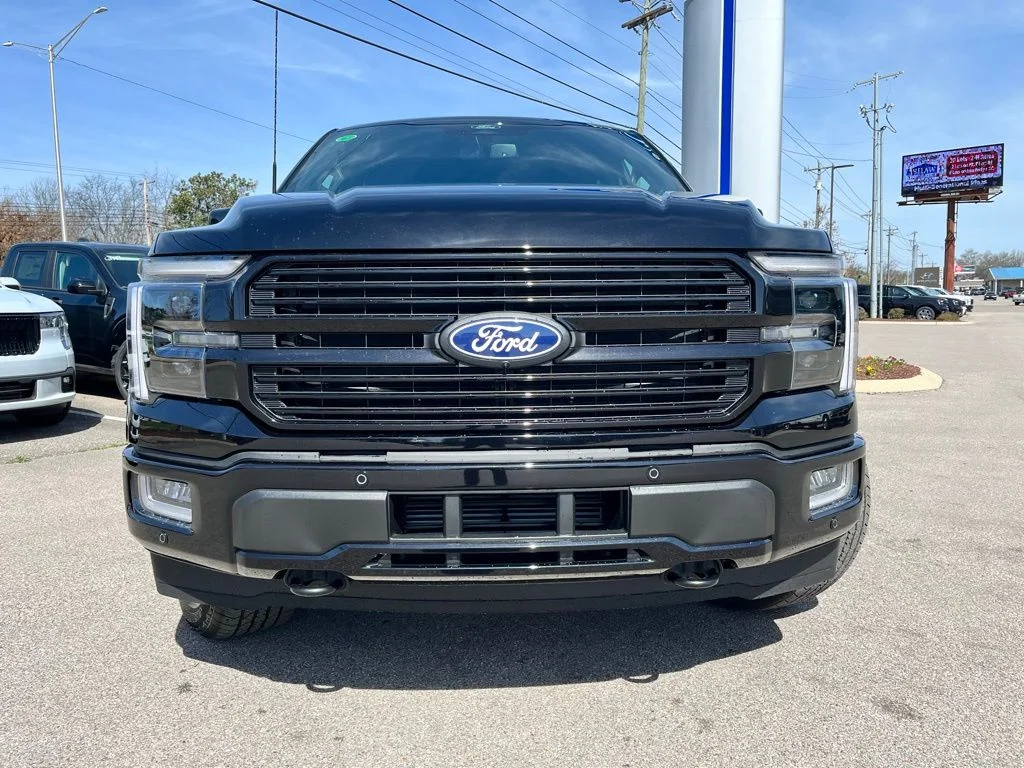 New 2026 Black Ford Platinum image 2