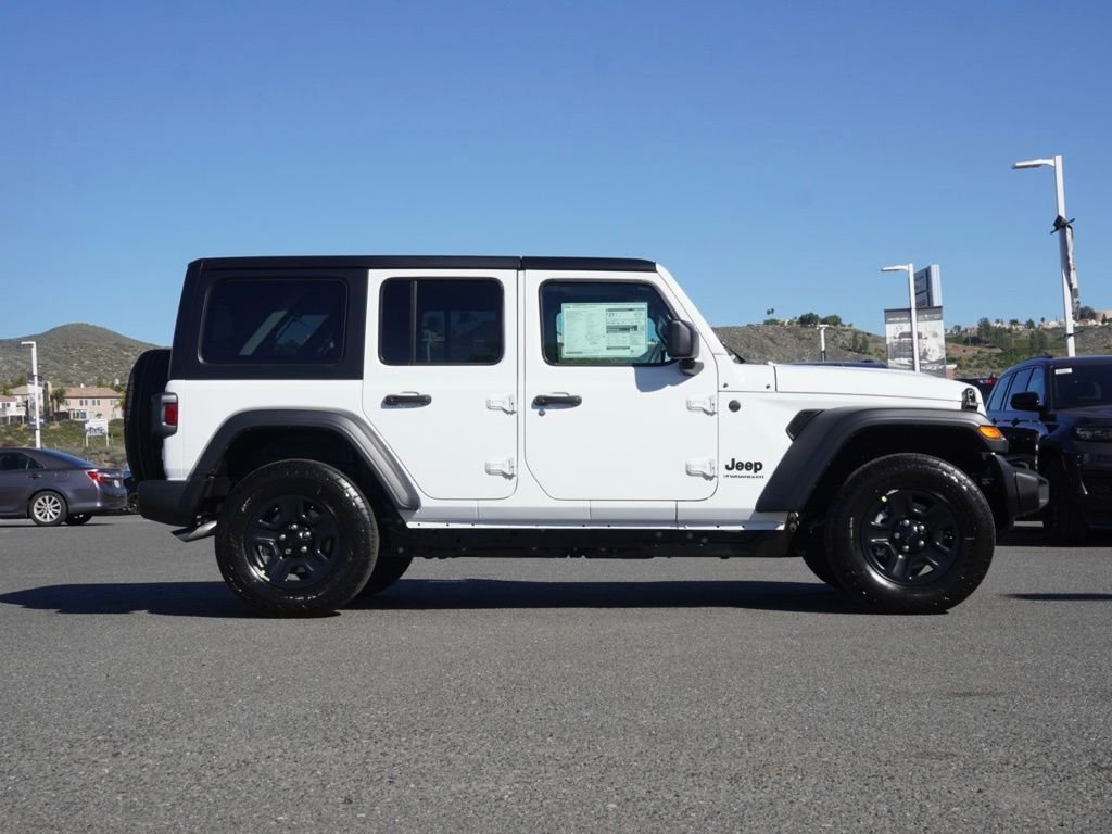 New 2026 Bright White Clear-Coat Exterior Paint Jeep Sport image 2