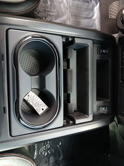 Used 2021  Nissan PRO-4X image 50
