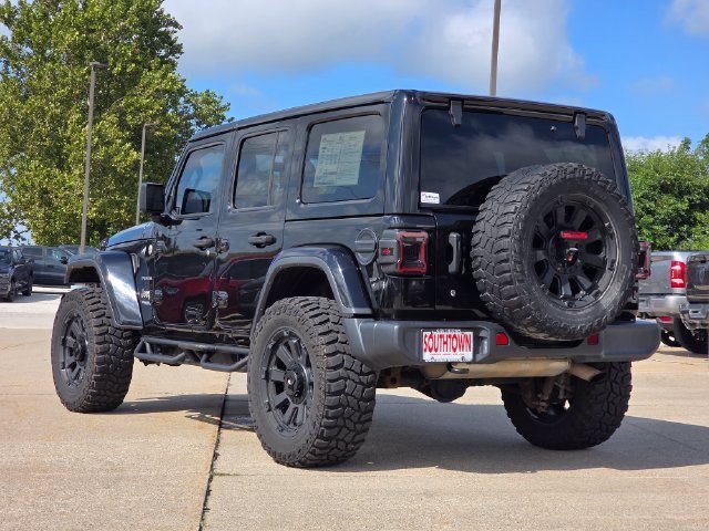 Used 2020 Black Clearcoat Jeep Sahara image 5