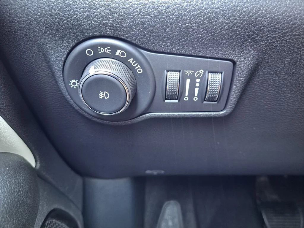 New 2026 Joose Exterior Paint Jeep Limited image 15