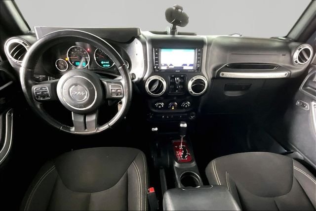 Used 2017 Black Jeep Unlimited Rubicon image 7