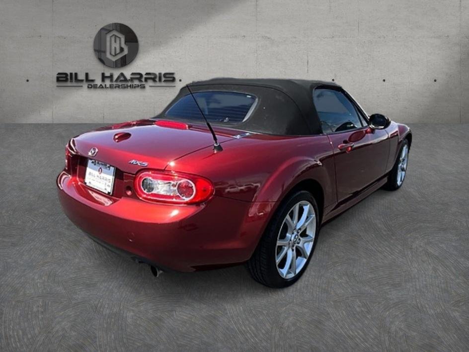Used 2013 Red Mazda Grand Touring image 5