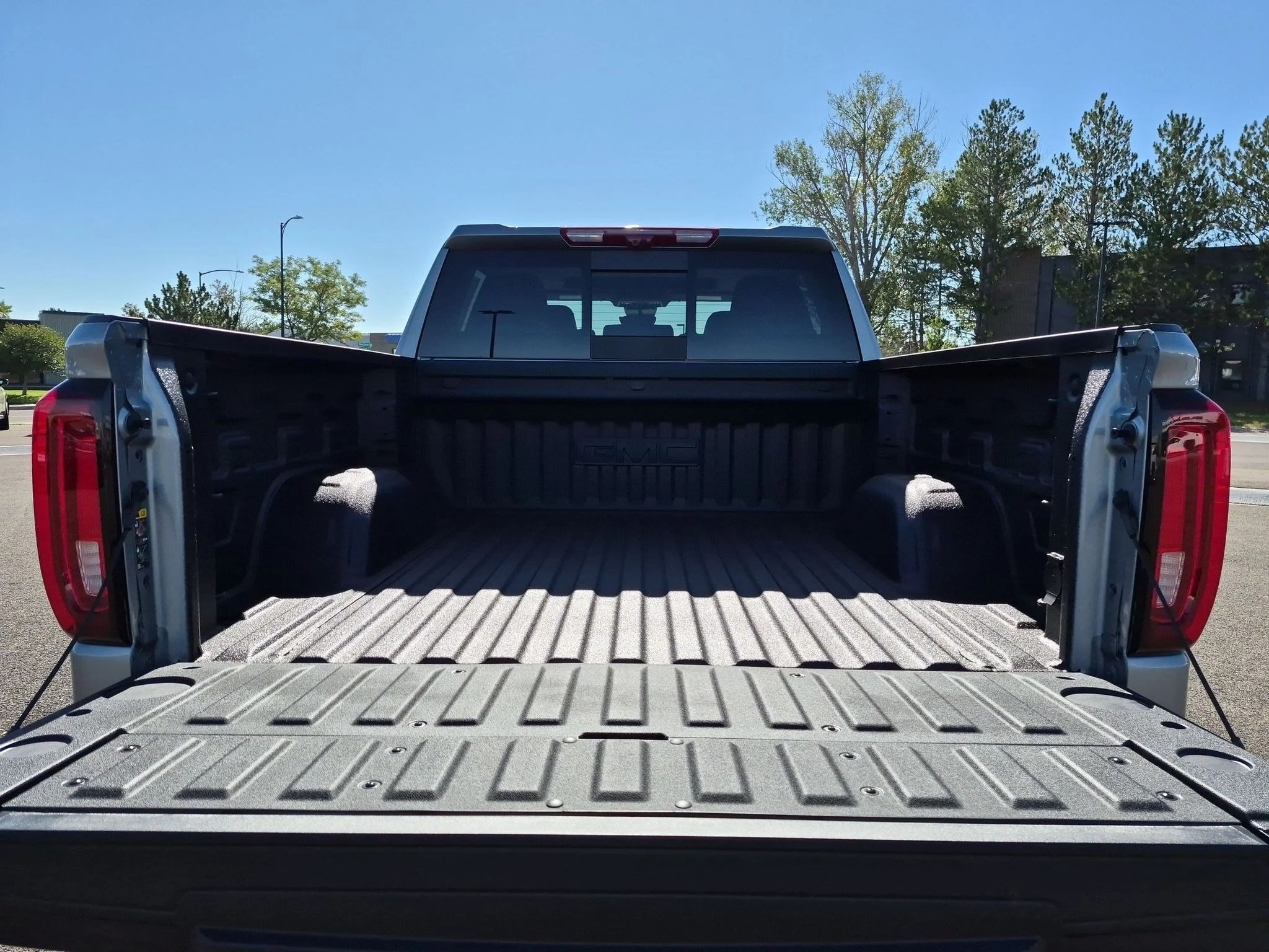 2026 GMC Sierra 1500 Denali - Photo 6
