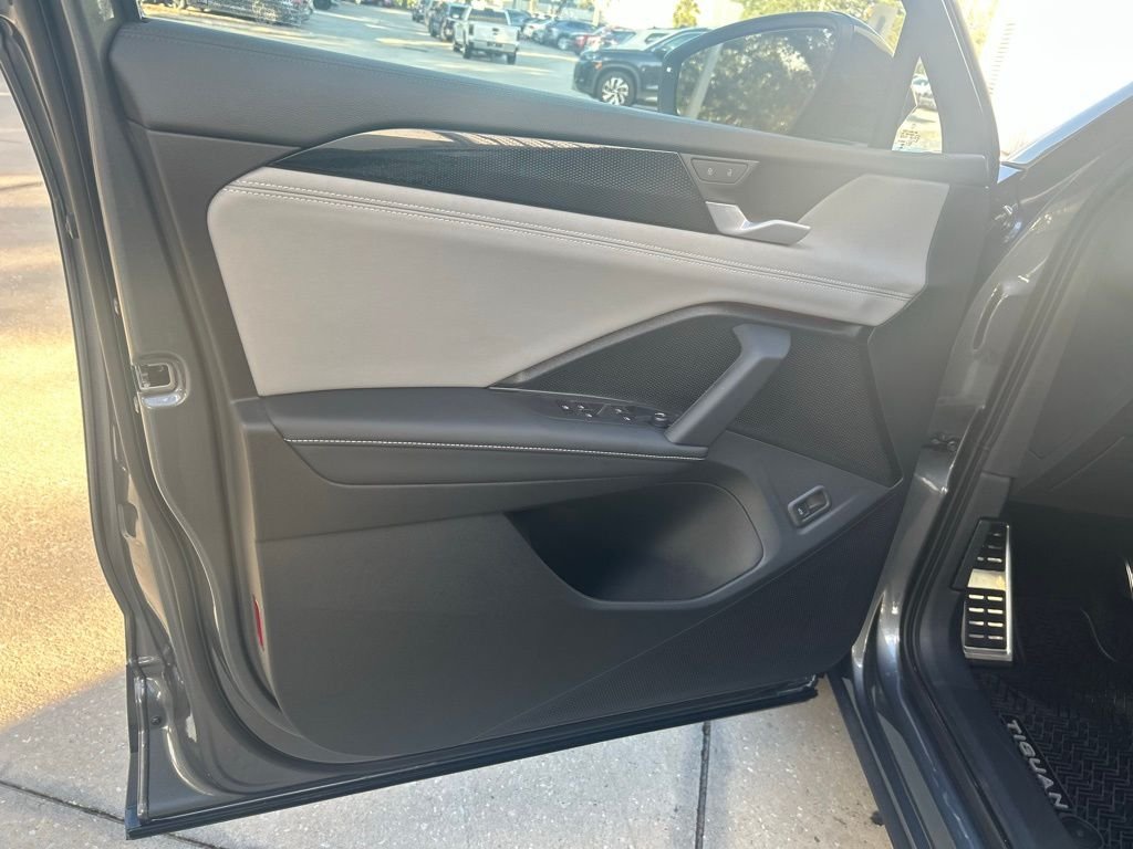 New 2026 Gray Volkswagen 2.0T SE R-Line Black image 51