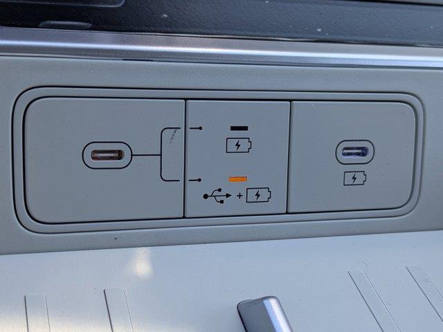 New 2026 Ecotronic Gray Hyundai SE image 25