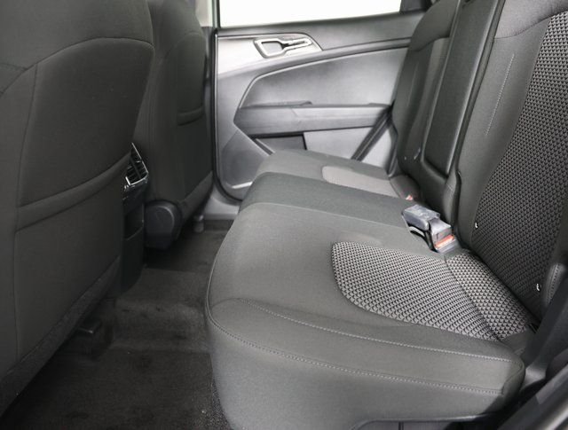 2025 Kia Sportage LX Hybrid - Photo 10