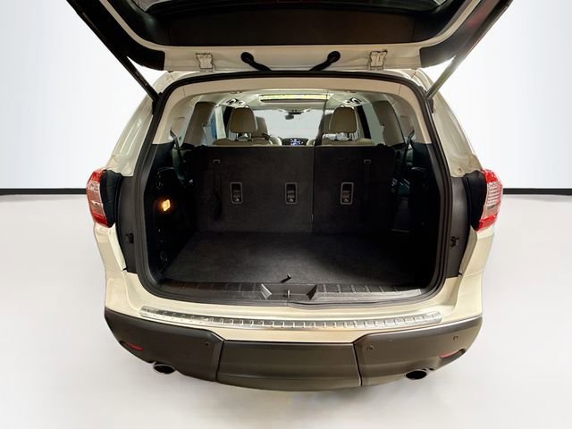 Used 2023 White Subaru Limited image 28