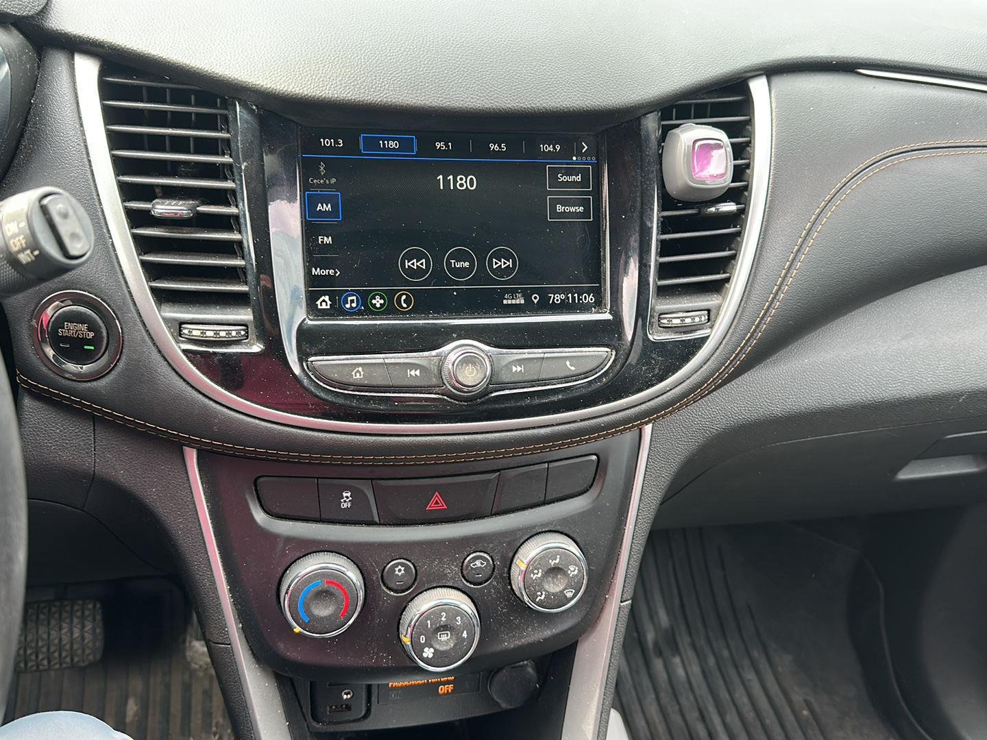 Used 2019 Silver Ice Metallic Chevrolet LT image 9