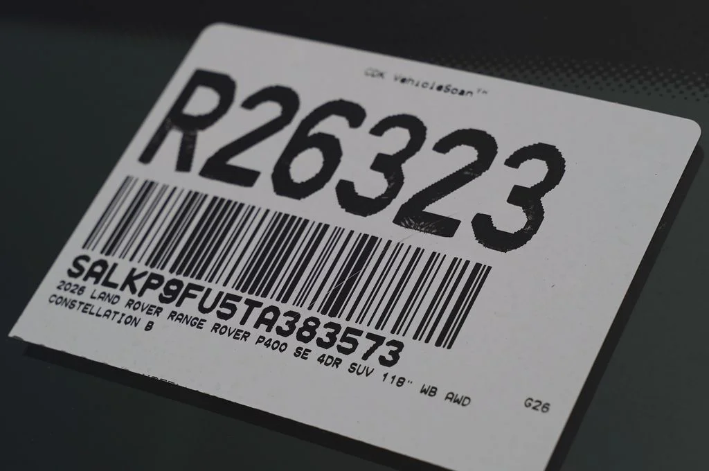 New 2026 Constellation Blue Ultra Metallic Gloss Land Rover SE image 36