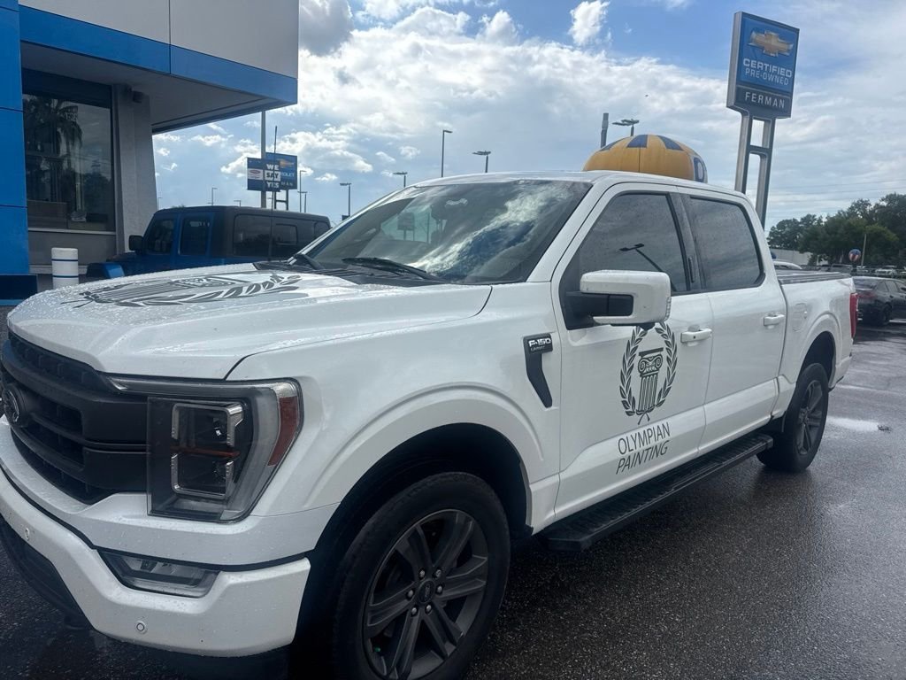 Used 2023 White Ford Lariat image 1