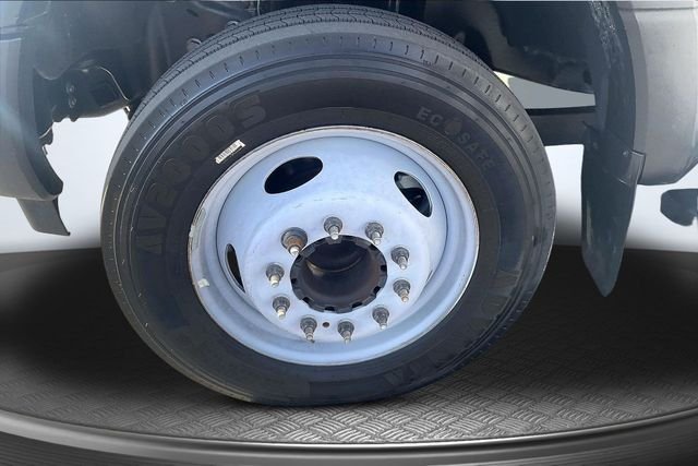 2019 Ford F-450 Super Duty Chassis Cab XL - Photo 9